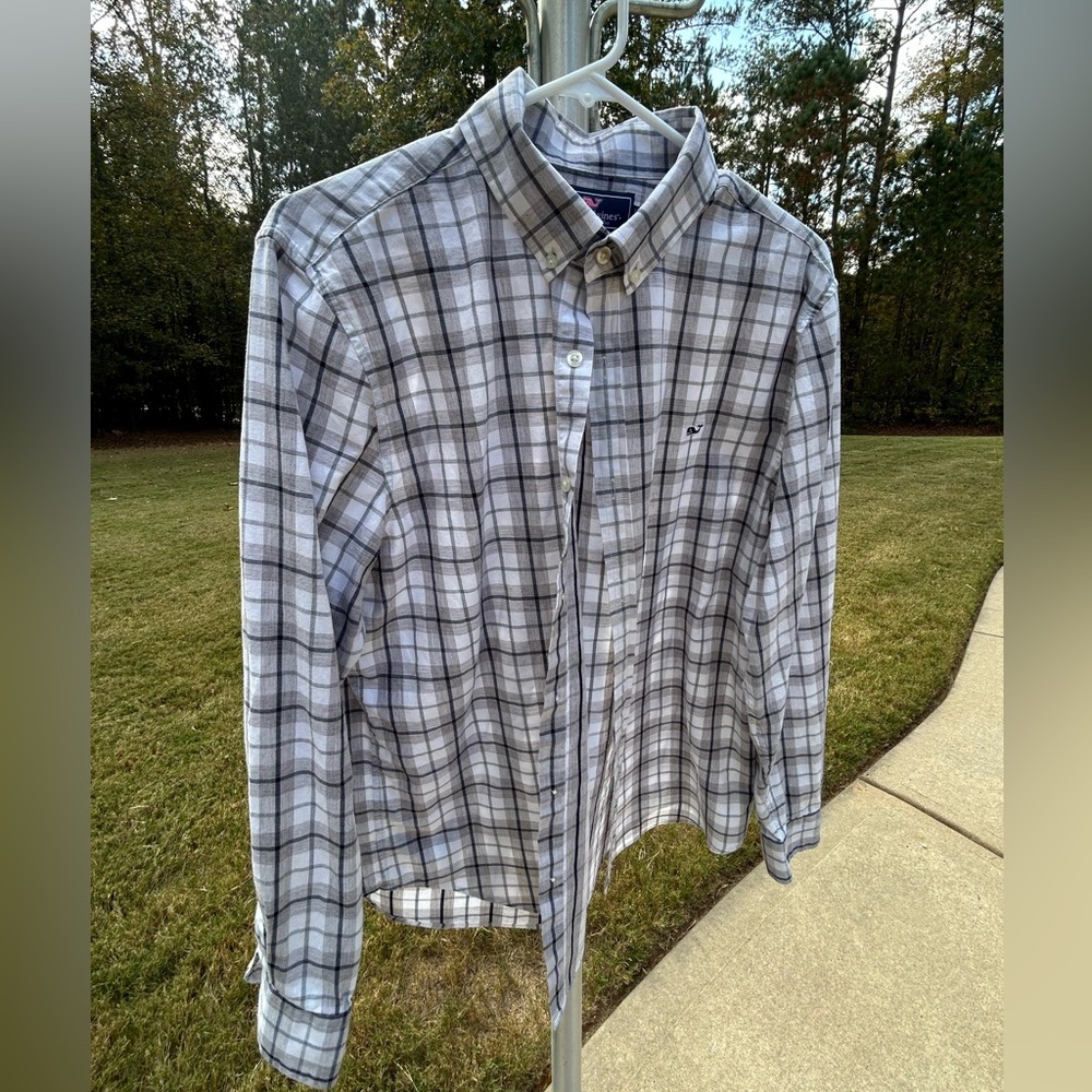 Vineyard Vines Men’s L Slim Fit Whale Shirt White, Black and Gray check